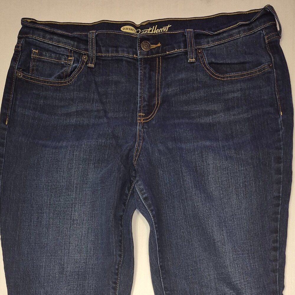 Old Navy Ladies' sweetheart Jeans in size 12R /  34" waist